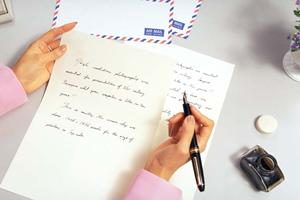 販促グッズ選びで悩んだら缶バッチ